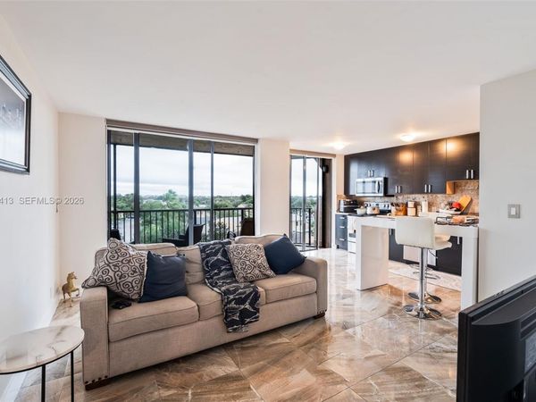 3400 Blue Lake Dr, Unit 505, Pompano Beach, FL 33064