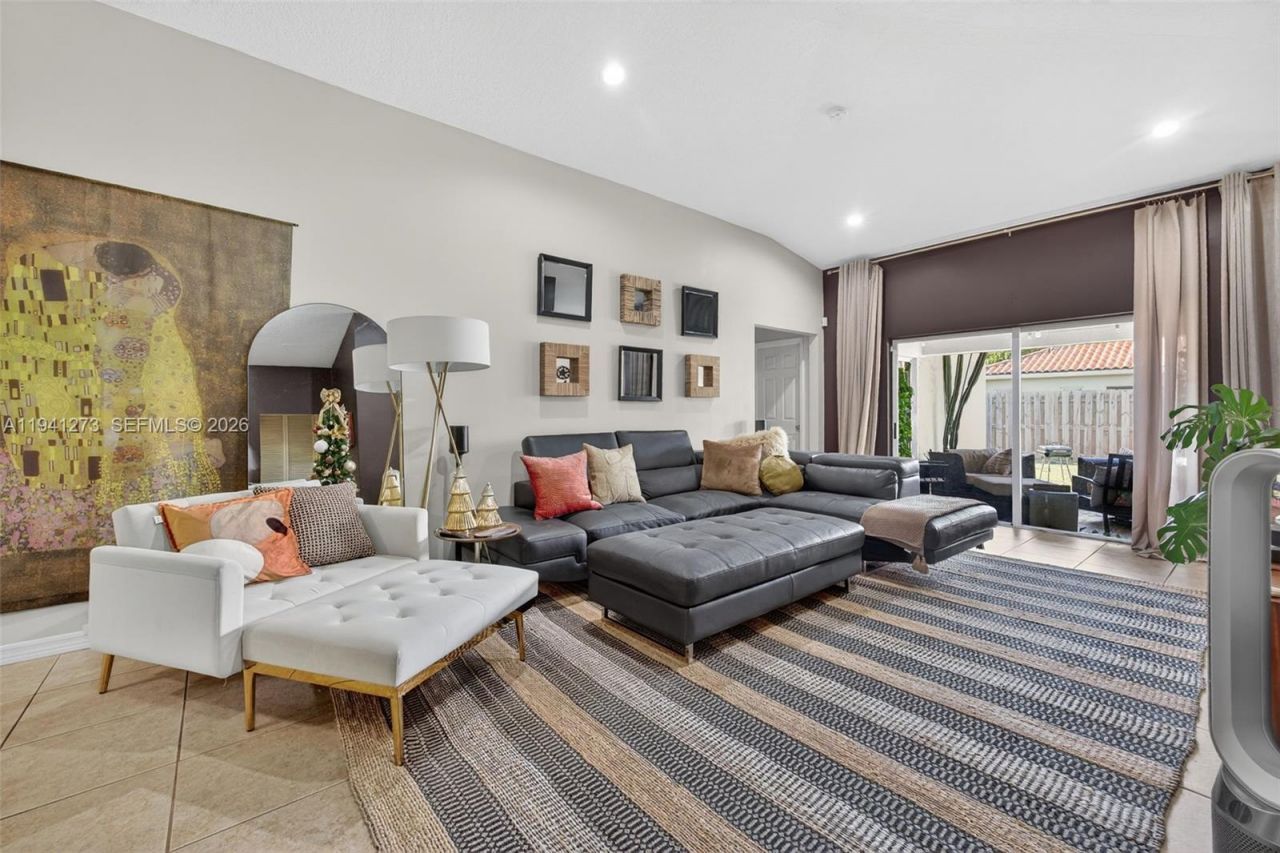 1520 NE 36th Ave, Homestead, FL 33033 Photo