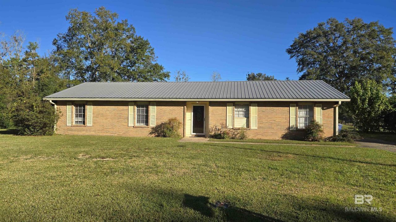 615 Pedigo Avenue Foley, AL 36535