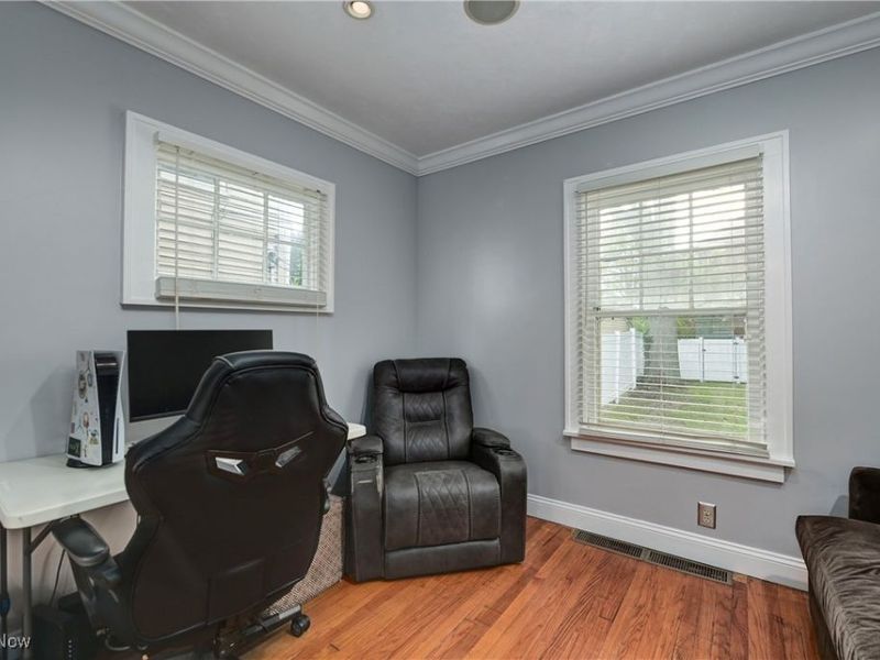 1948 Staunton Road, Cleveland, OH 44118 Photo 13