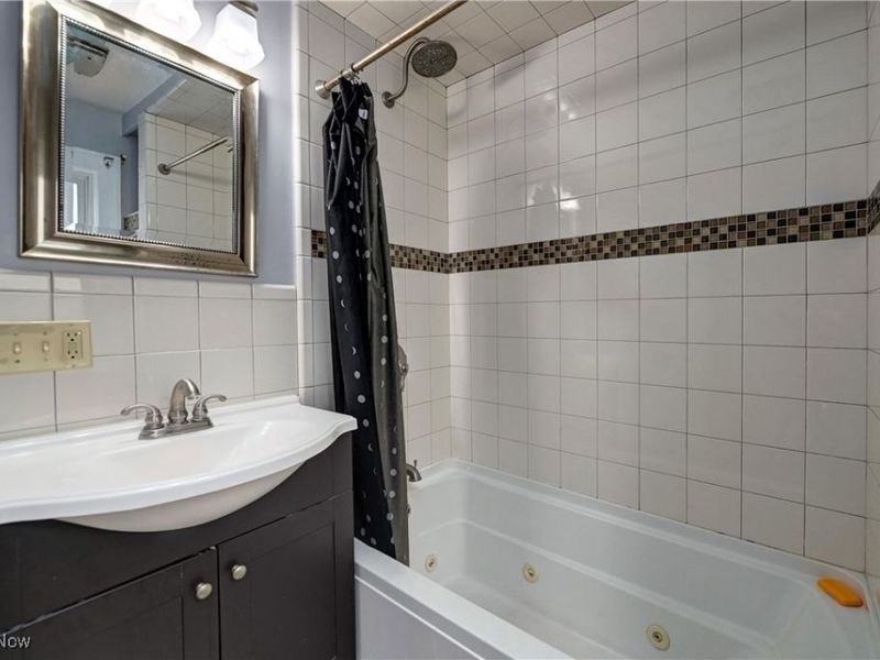 1948 Staunton Road, Cleveland, OH 44118 Photo 33