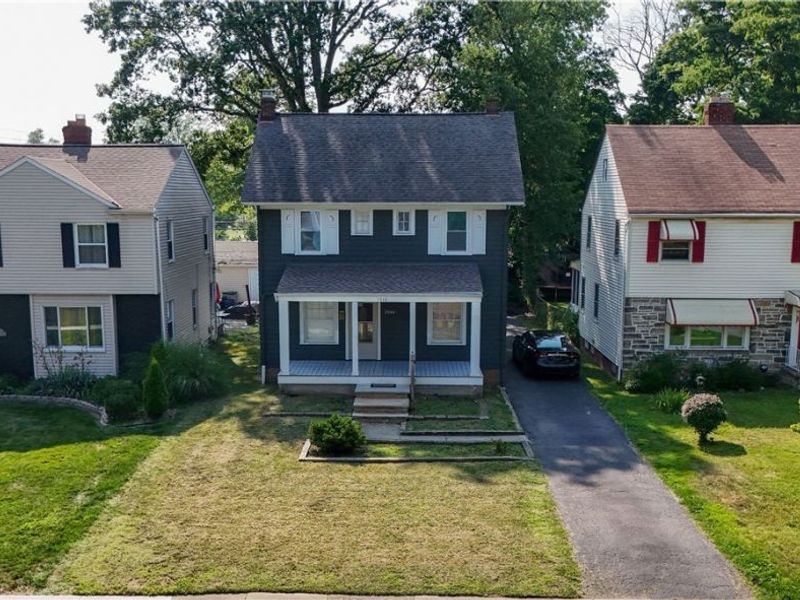 1948 Staunton Road, Cleveland, OH 44118 Photo 4