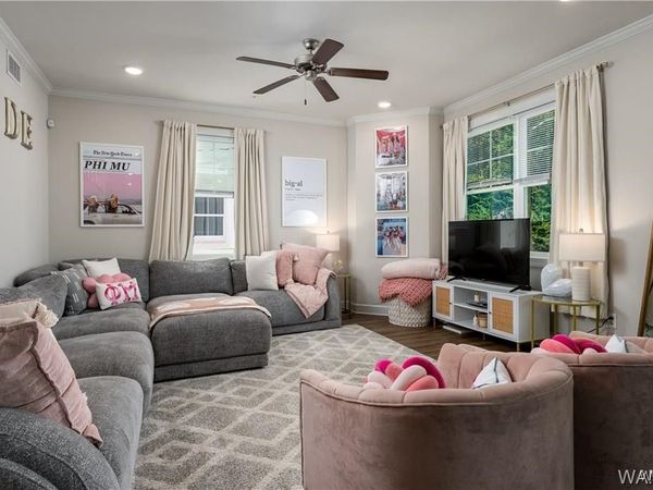 711 12th Street, Unit 1, Tuscaloosa, AL 35401