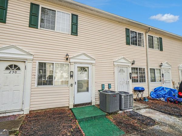 405 Fairburn Road, Unit 231, Atlanta, GA 30331