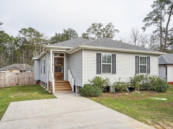 1511 JASMINE Street, Mandeville, LA 70448