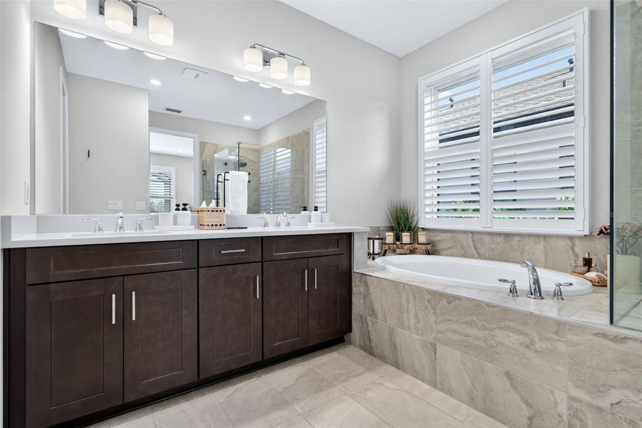 16106 Culpepper Drive, Lakewood Ranch, FL 34211 Photo