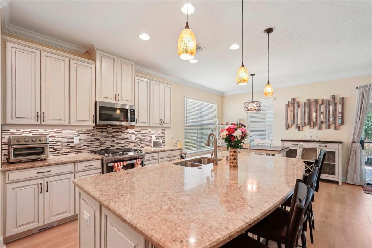 10802 Seasons Way, Palmetto, FL 34221 Photo