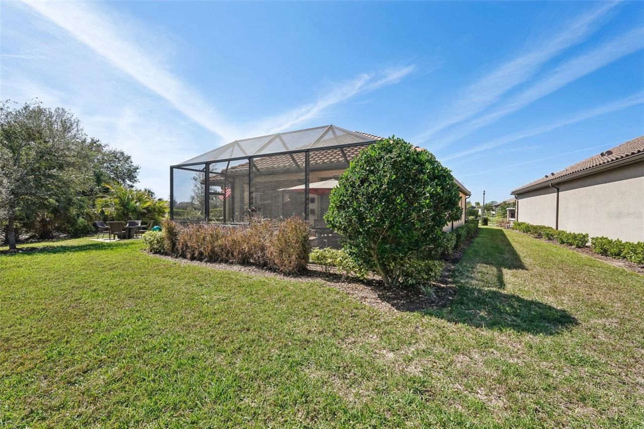 10802 Seasons Way, Palmetto, FL 34221 Photo