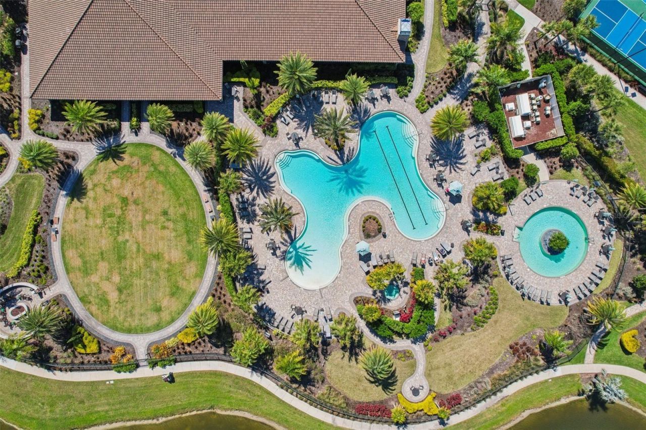 10802 Seasons Way, Palmetto, FL 34221 Photo