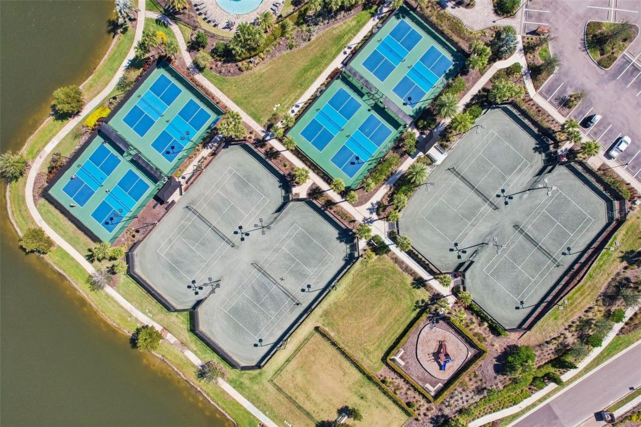 10802 Seasons Way, Palmetto, FL 34221 Photo