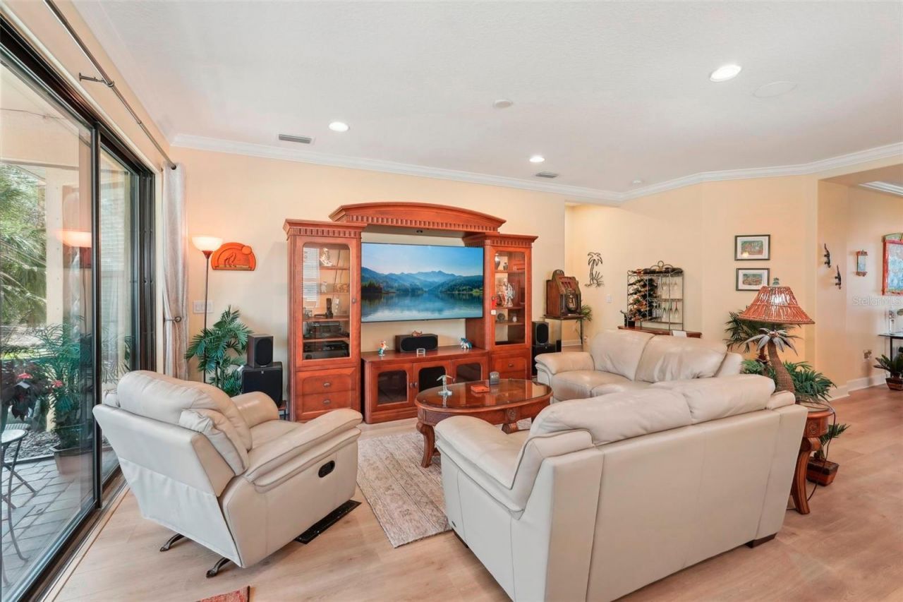 10802 Seasons Way, Palmetto, FL 34221 Photo