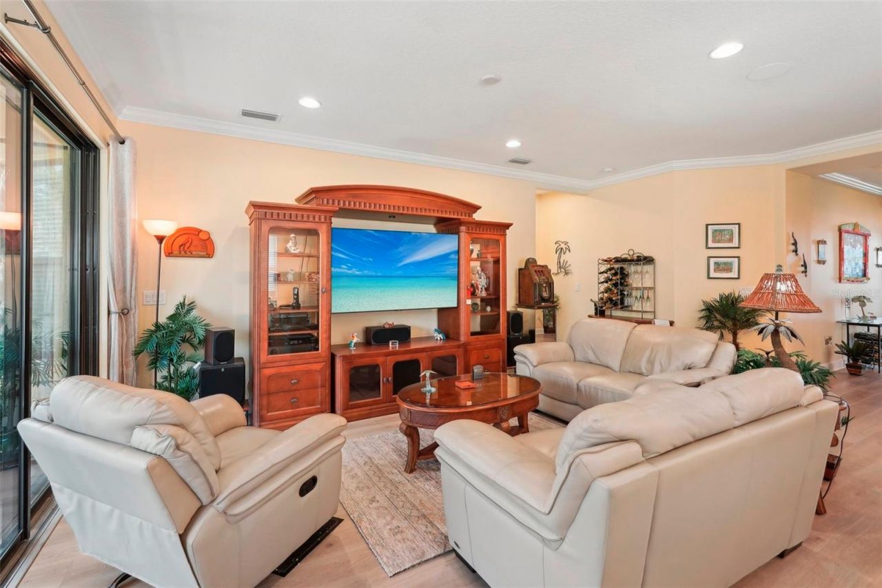 10802 Seasons Way, Palmetto, FL 34221 Photo