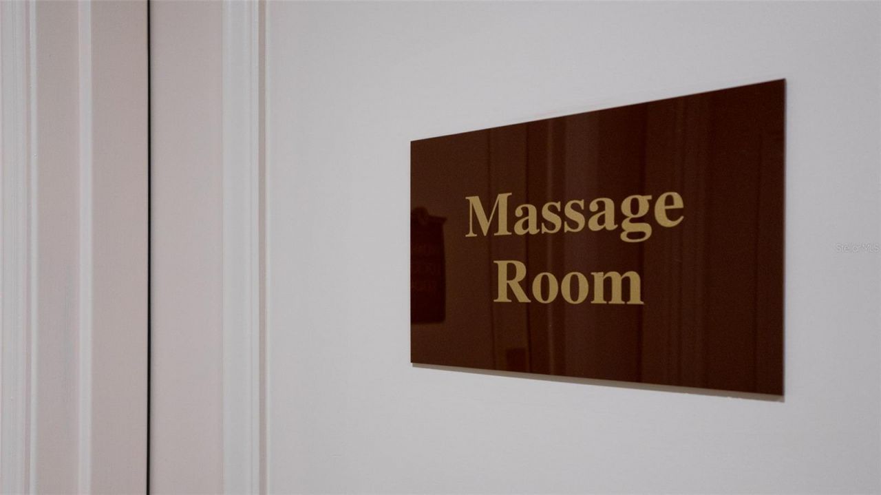 800 N Tamiami Trail, Unit 1502, Sarasota, FL 34236 Photo