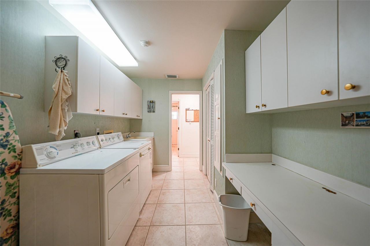 24358 SW Kingsway Circle, Lake Suzy, FL 34269 Photo