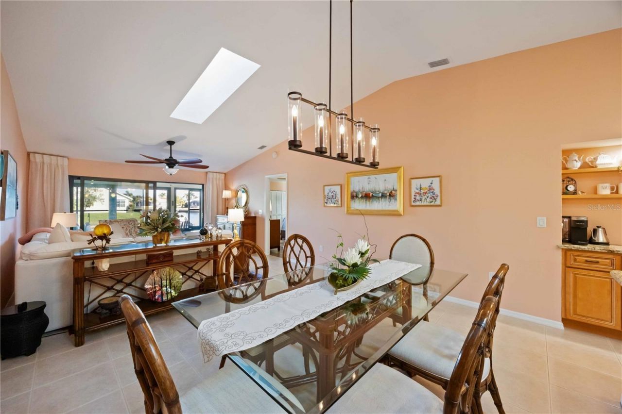 3830 Bal Harbor Boulevard, Unit 11, Punta Gorda, FL 33950 Photo