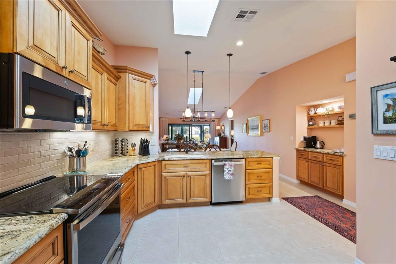 3830 Bal Harbor Boulevard, Unit 11, Punta Gorda, FL 33950 Photo