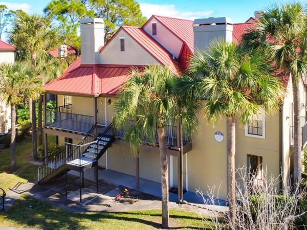 232 AFTON SQUARE, Unit 201, ALTAMONTE SPRINGS, FL 32714