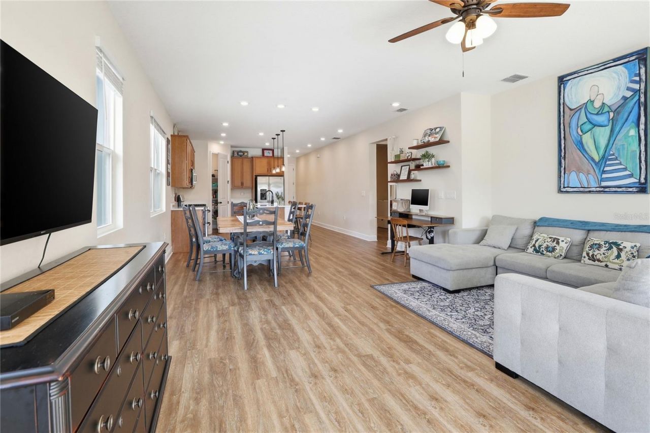 4009 Swan Goose Court, Okahumpka, FL 34762 Photo