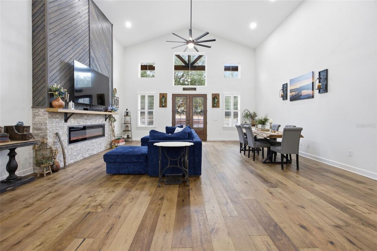 12052 SE 101st Court Road, Belleview, FL 34420 Photo