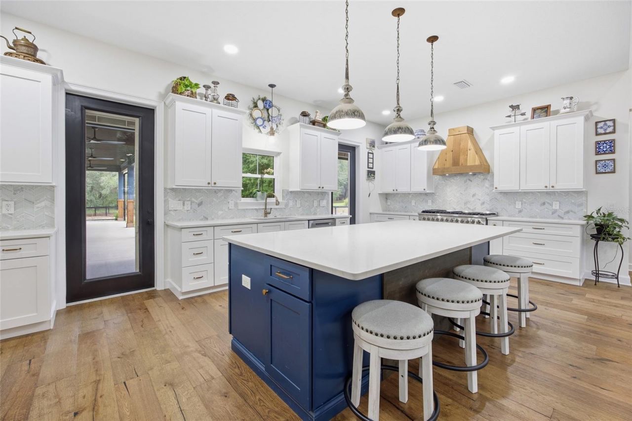 12052 SE 101st Court Road, Belleview, FL 34420 Photo