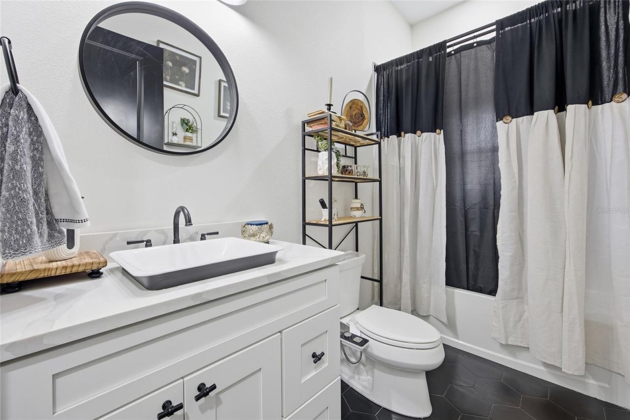 12052 SE 101st Court Road, Belleview, FL 34420 Photo