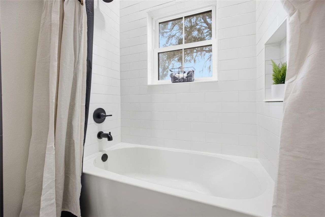 12052 SE 101st Court Road, Belleview, FL 34420 Photo