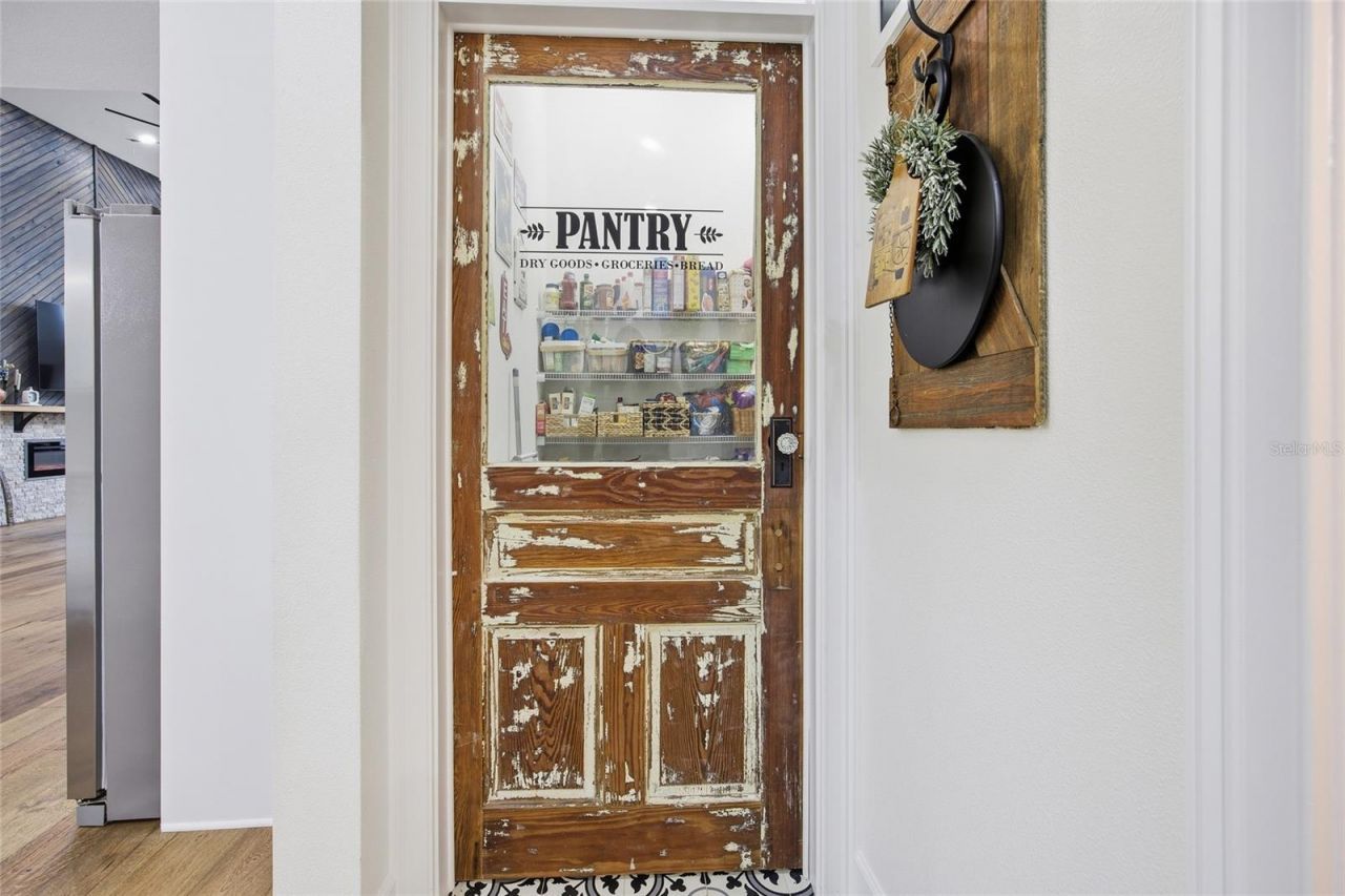 12052 SE 101st Court Road, Belleview, FL 34420 Photo