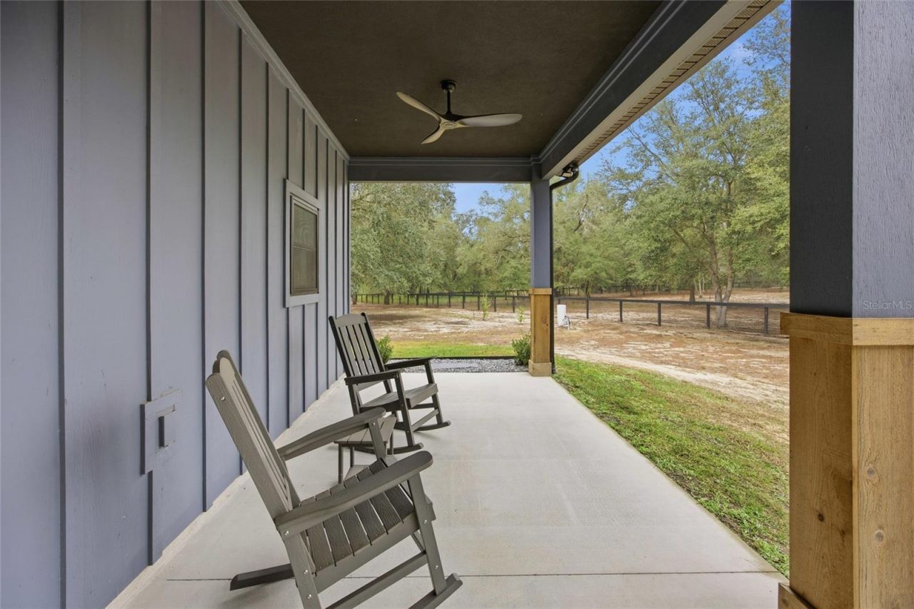 12052 SE 101st Court Road, Belleview, FL 34420 Photo