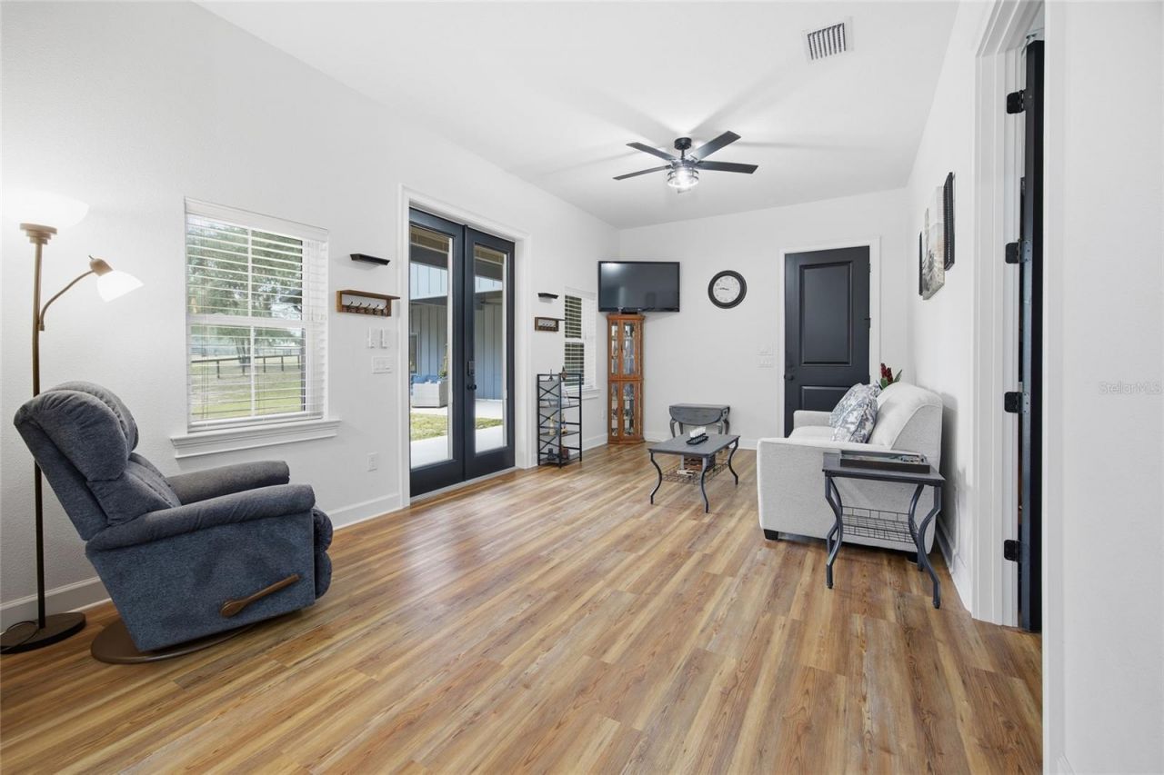 12052 SE 101st Court Road, Belleview, FL 34420 Photo