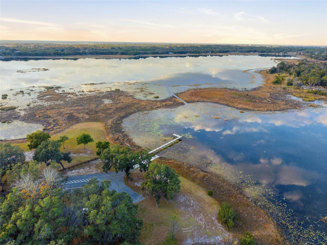 12052 SE 101st Court Road, Belleview, FL 34420 Photo