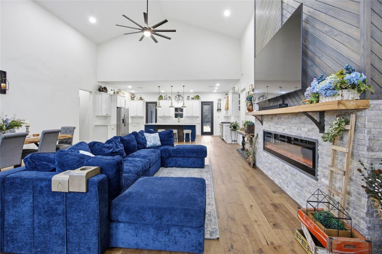 12052 SE 101st Court Road, Belleview, FL 34420 Photo