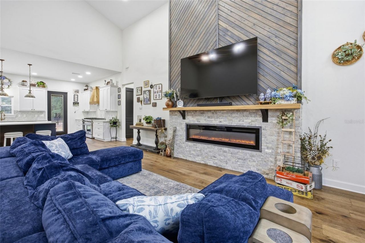 12052 SE 101st Court Road, Belleview, FL 34420 Photo