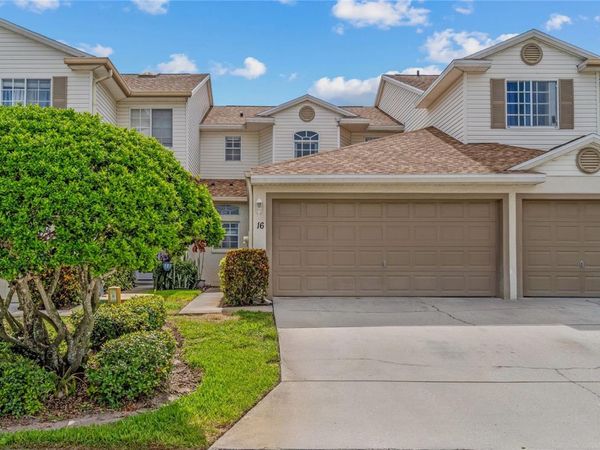 6400 46TH AVENUE N, Unit 16, KENNETH CITY, FL 33709