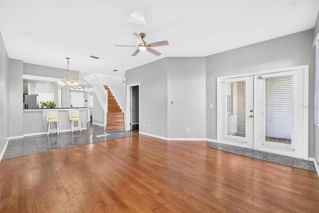 6400 46th Avenue N, Unit 16, Kenneth City, FL 33709 Photo