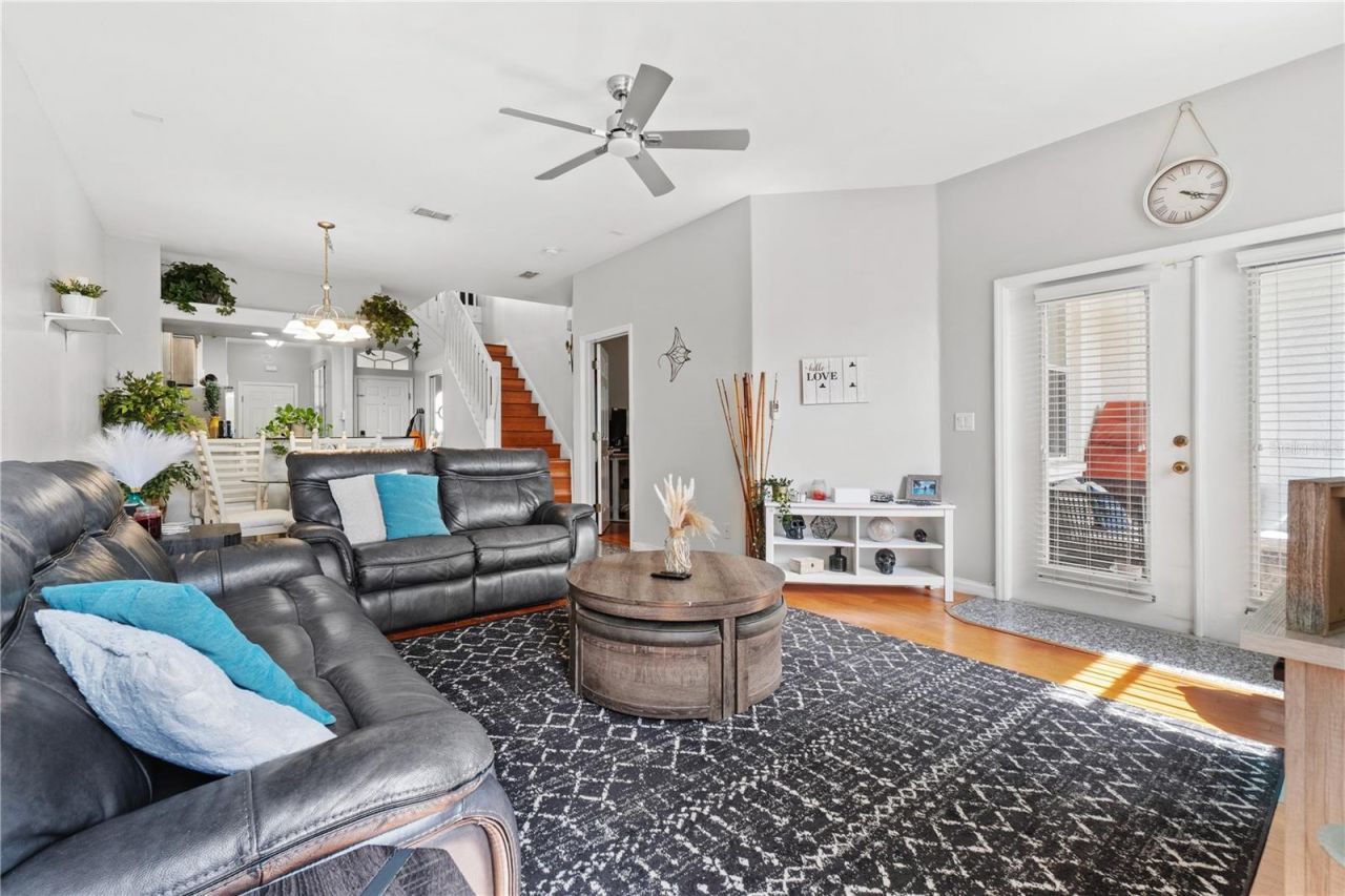 6400 46th Avenue N, Unit 16, Kenneth City, FL 33709 Photo