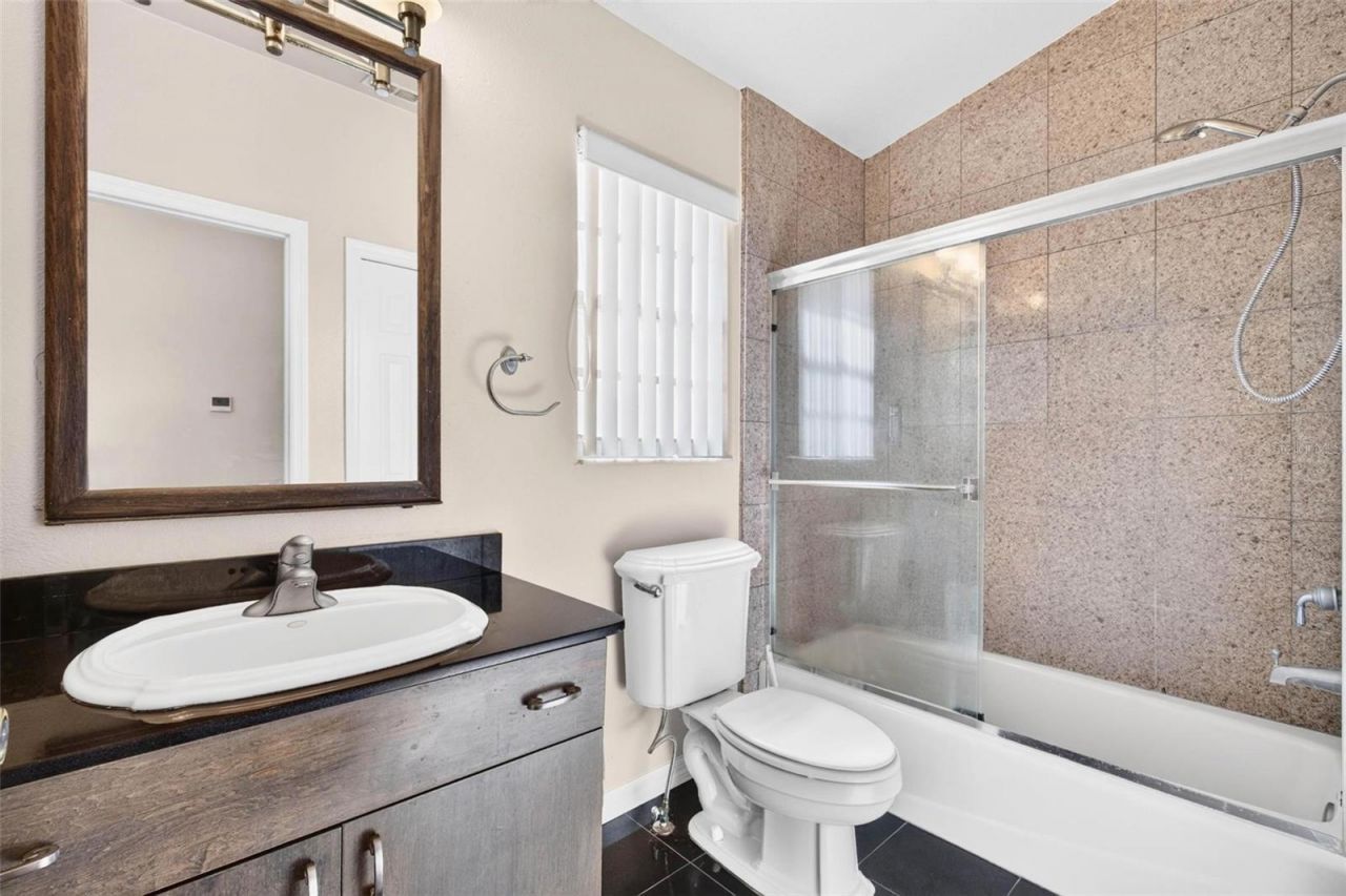 6400 46th Avenue N, Unit 16, Kenneth City, FL 33709 Photo