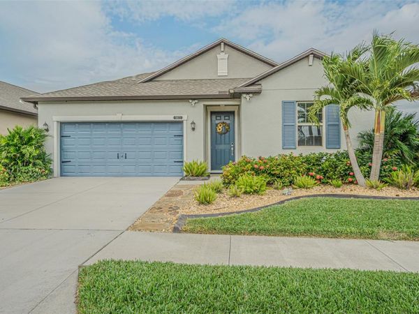 9071 PLEASANT WOODS DRIVE, LAND O LAKES, FL 34637