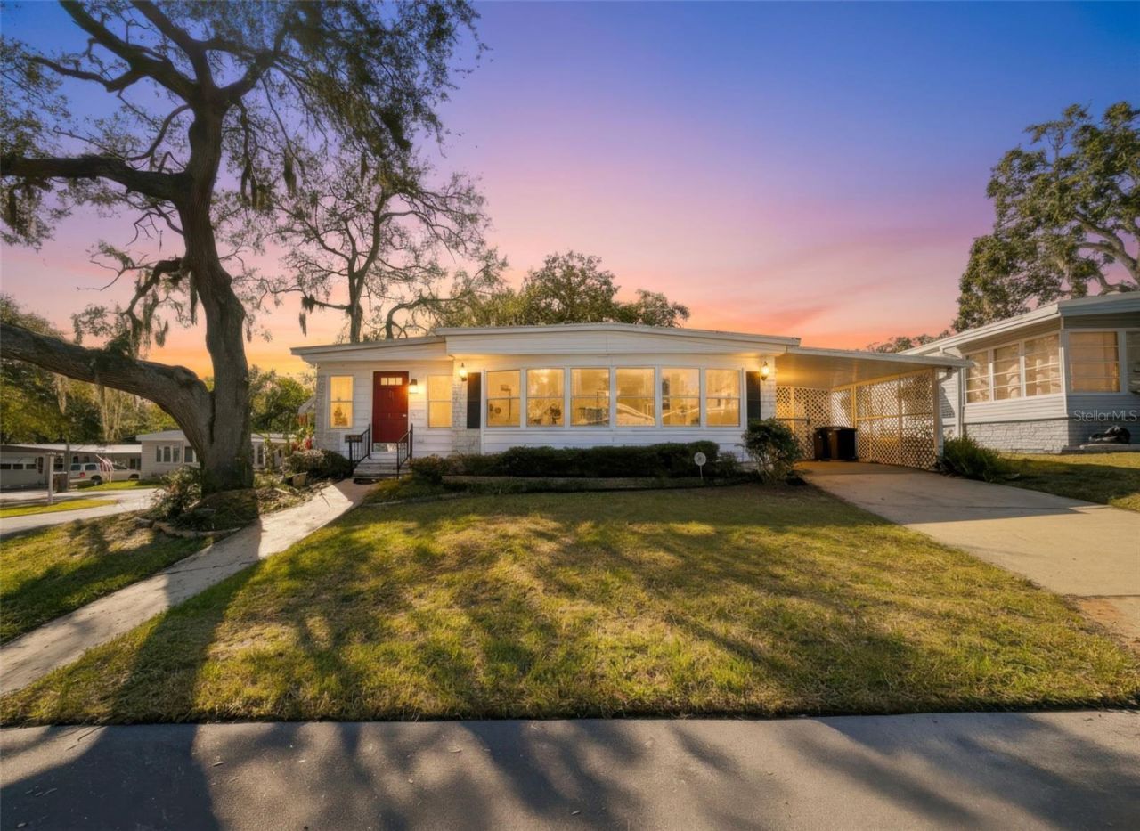 31 New Fawn Court, Unit 22, Safety Harbor, FL 34695 Main Photo