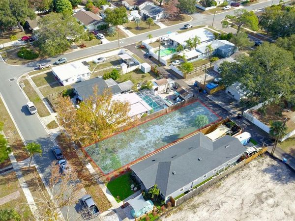 730 50TH AVENUE N, ST PETERSBURG, FL 33703