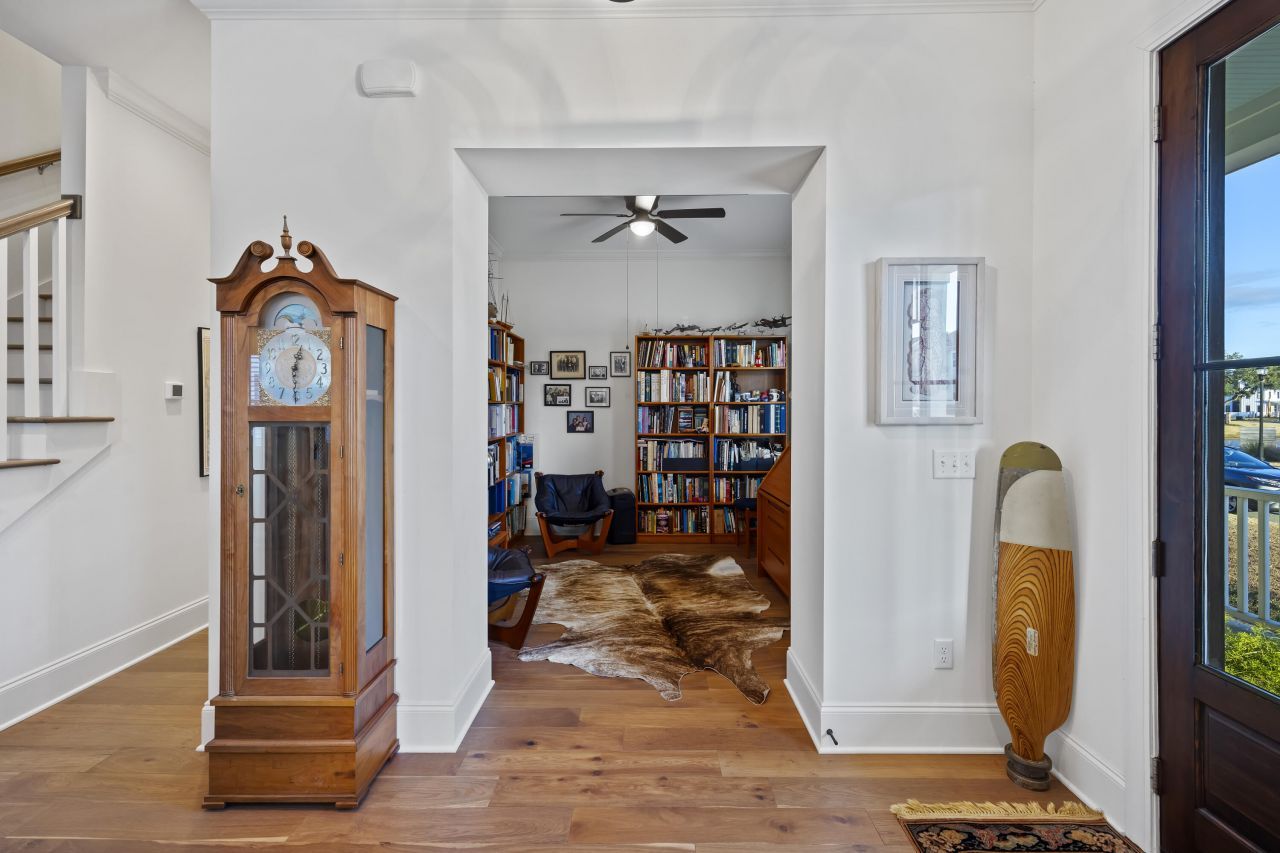 1011 Teracotta Drive Photo 18