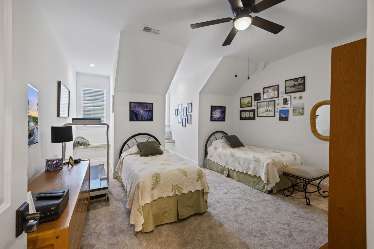 1011 Teracotta Drive Photo 29