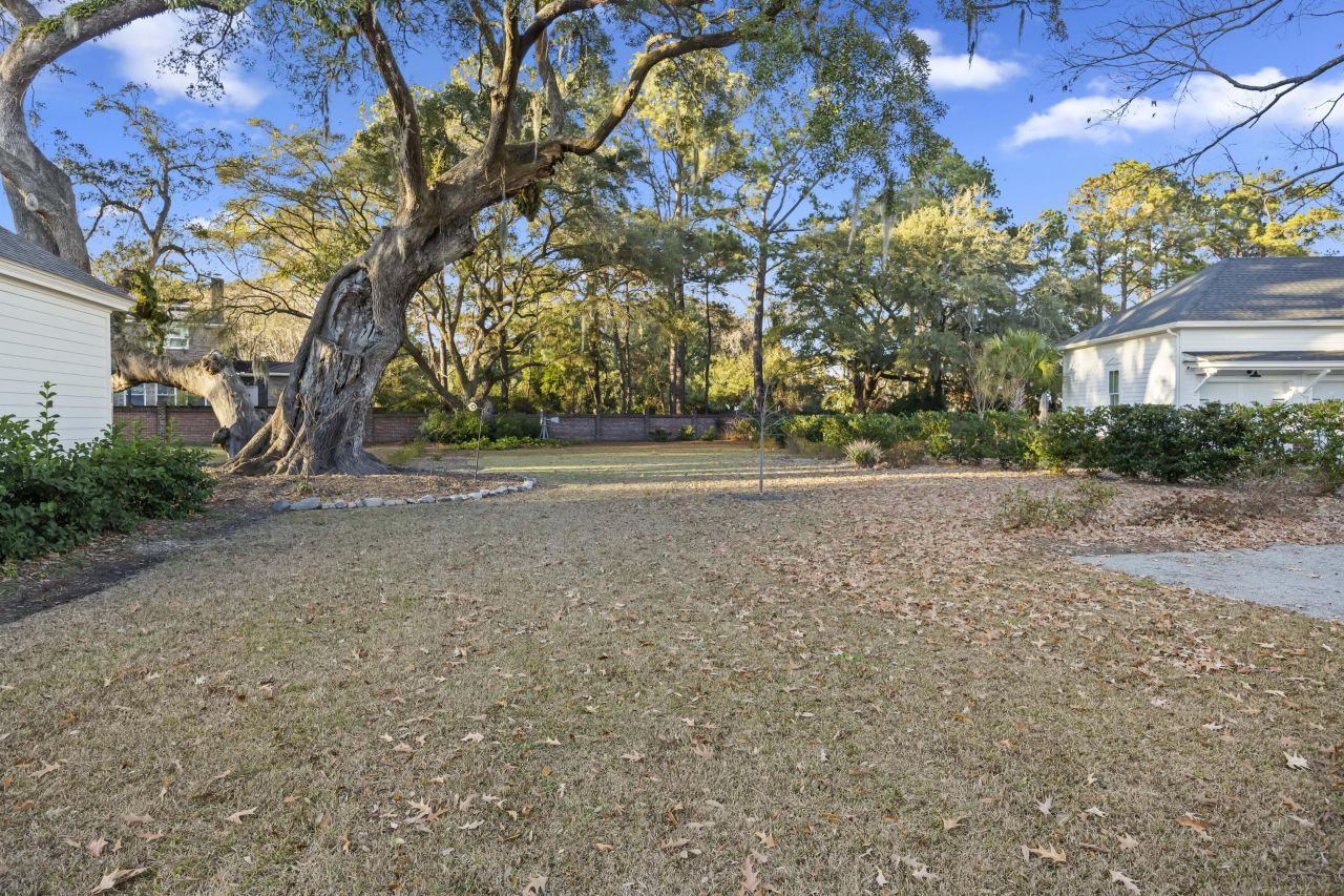 1011 Teracotta Drive Photo 37