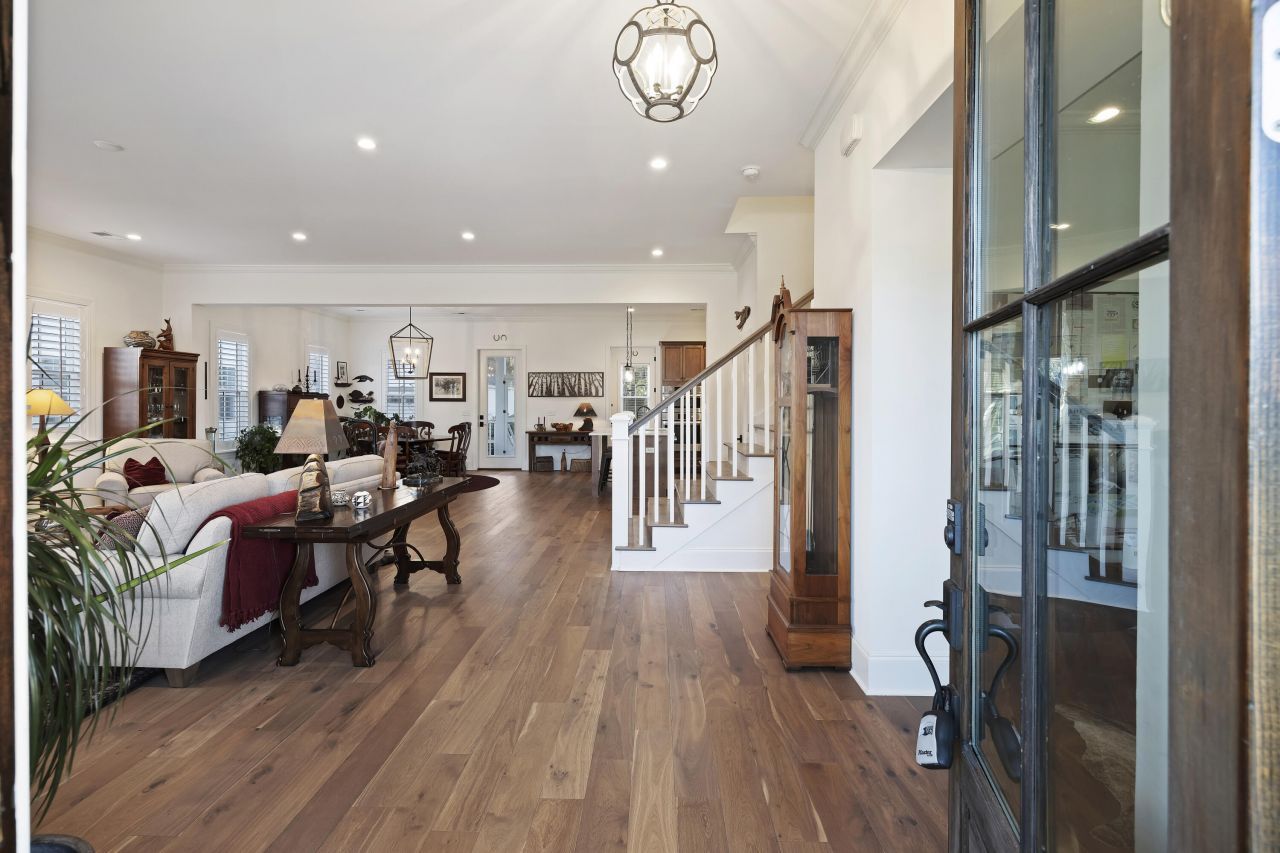 1011 Teracotta Drive Photo 6