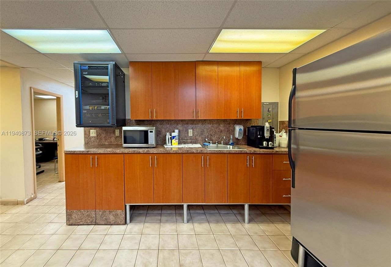 9165 NW 96th St , Medley, FL 33178 Photo