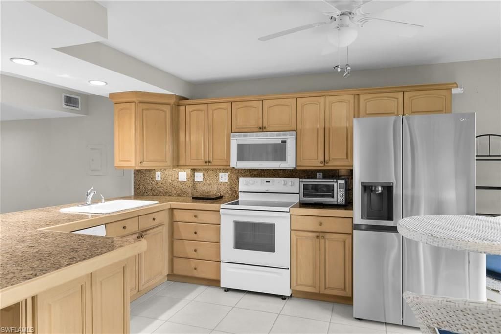 1085 Bald Eagle Dr, Unit A208, Marco Island, FL 34145 Photo