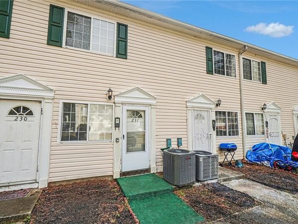 405 Fairburn Road , Unit 231, Atlanta, GA 30331