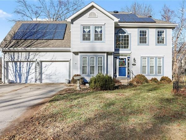 722 Deerfield Street, Leavenworth, KS 66048