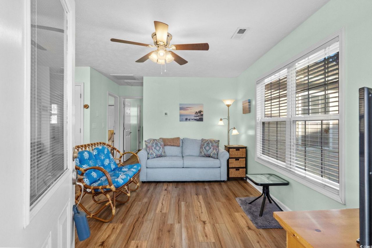 6001 6014 South Kings Hwy. Photo 4