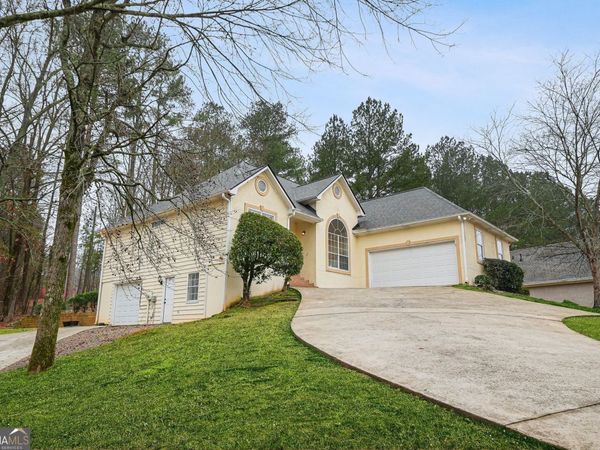 142 Acadian Drive, Stockbridge, GA 30281