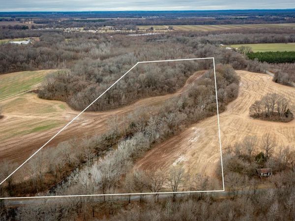 000 FUDGE Road, England, AR 72046